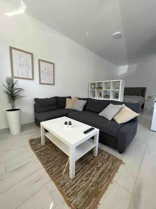 Apartment Estudio Playa La Misericordia Malaga